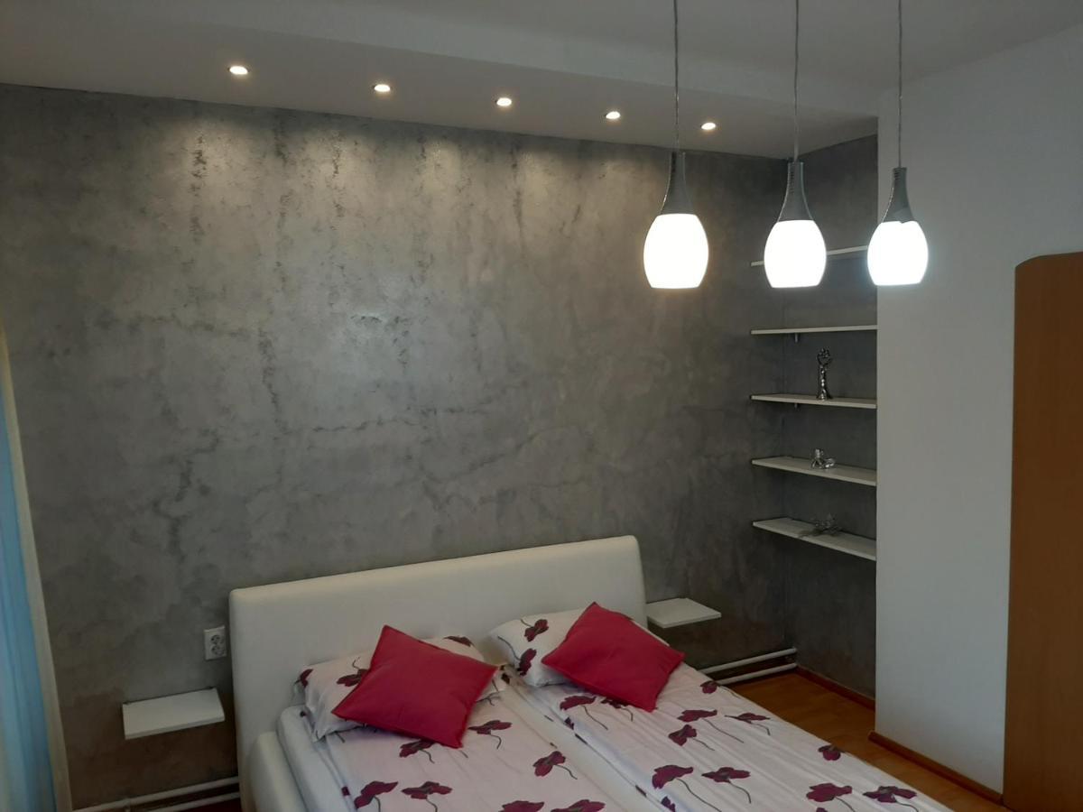 Ars Duo Apartment Novi Sad Bagian luar foto