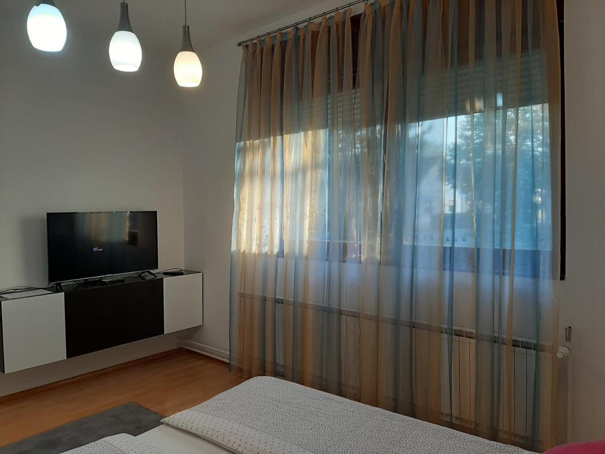 Ars Duo Apartment Novi Sad Bagian luar foto