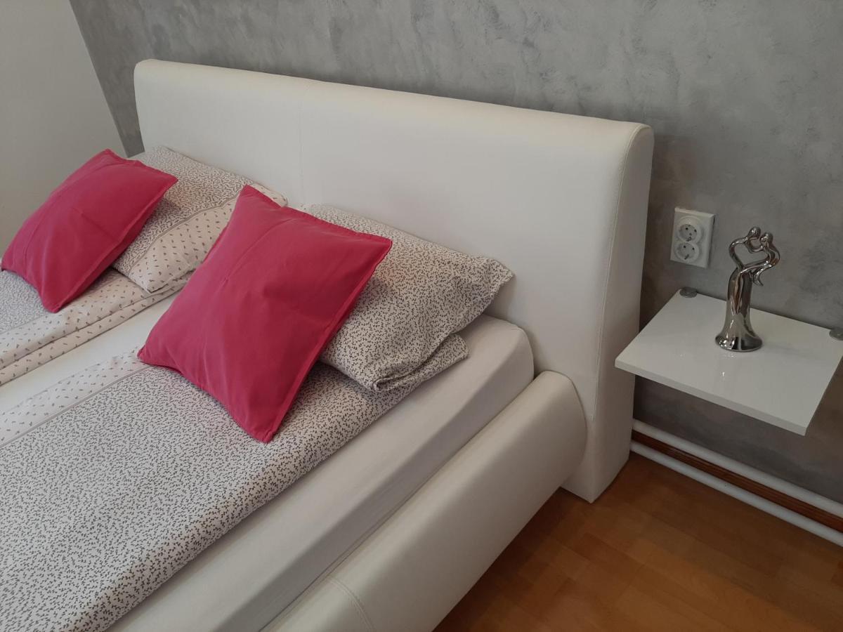 Ars Duo Apartment Novi Sad Bagian luar foto